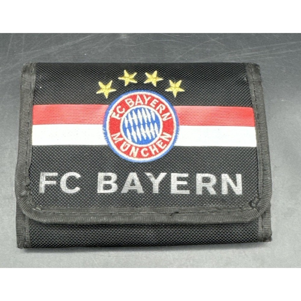 FC Bayern Munich Trifold Nylon Wallet Red Black Snap Closure Soccer Germany